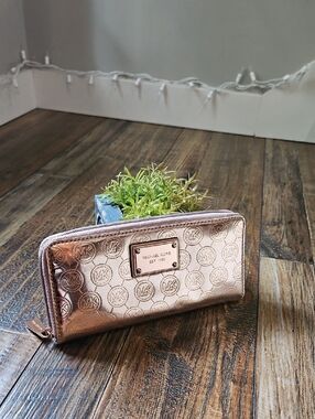 Michael Kors Metallic Rose Gold Logo Zip Wallet